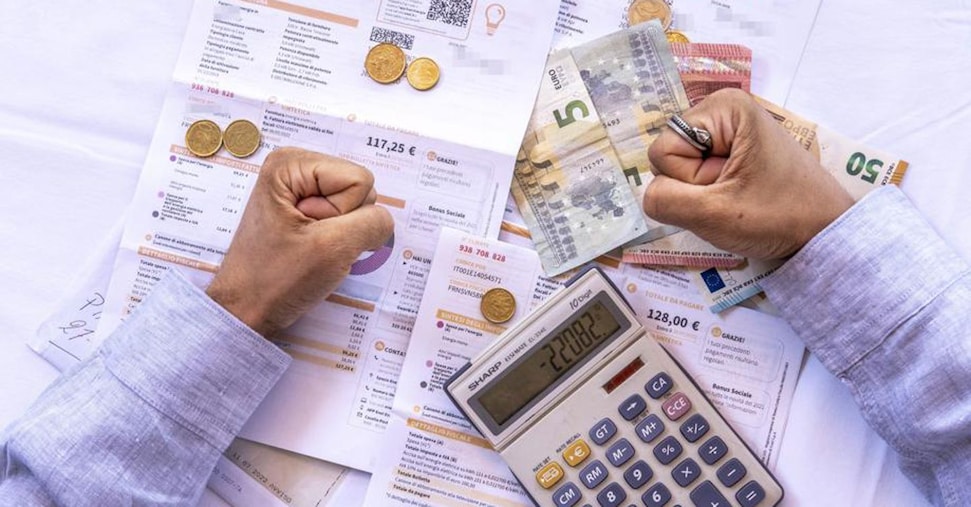 Aumento Dei Prezzi Delle28099Energi