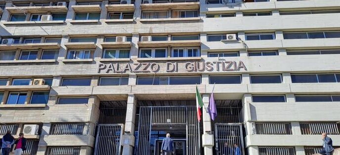Avvocati Di Cosenza In Astensi