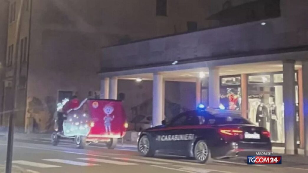 Babbo Natale E I Carabinieri3A