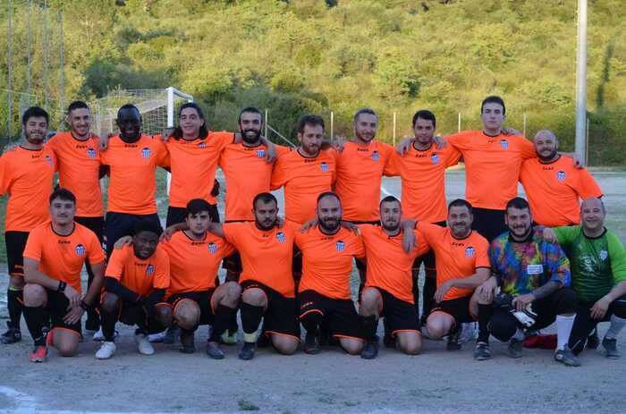 Calcio E Razzismo3A La Protesta