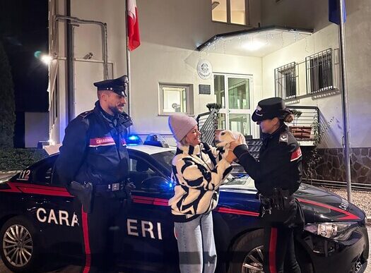 Carabinieri Salvano Un Conigli