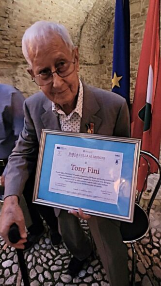 Casoli Celebra Le Sue Radici C
