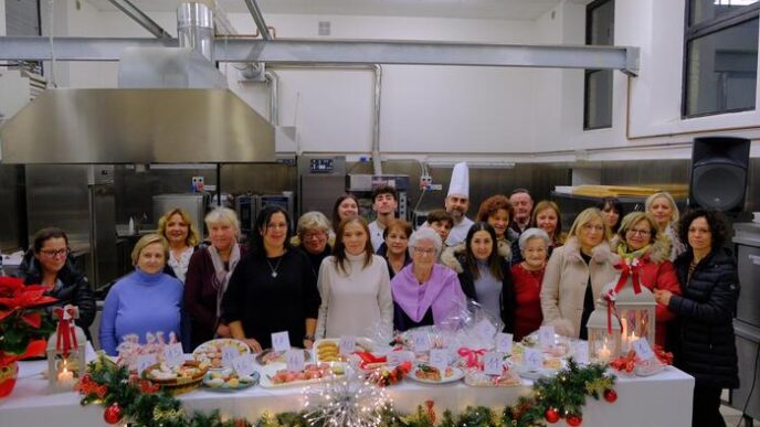 Cingoli Accoglie Il Natale Con
