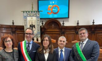 Cinquante28099Anni Di Servizio E In