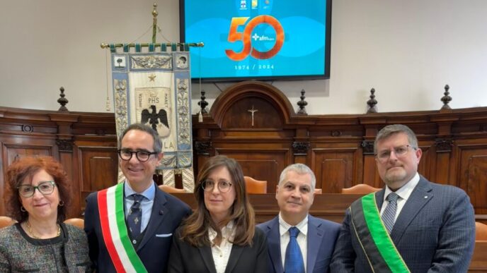 Cinquante28099Anni Di Servizio E In