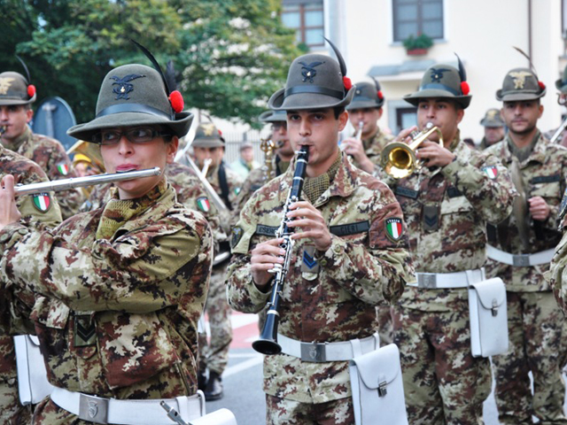 Concerto Di Beneficenza A Cast