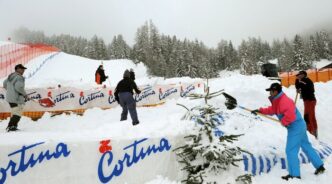 Cortina Si Prepara Per La Copp
