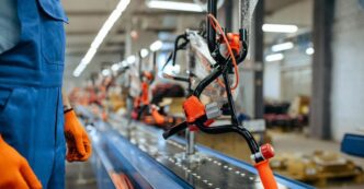 Cresce Il Numero Di Lavoratori