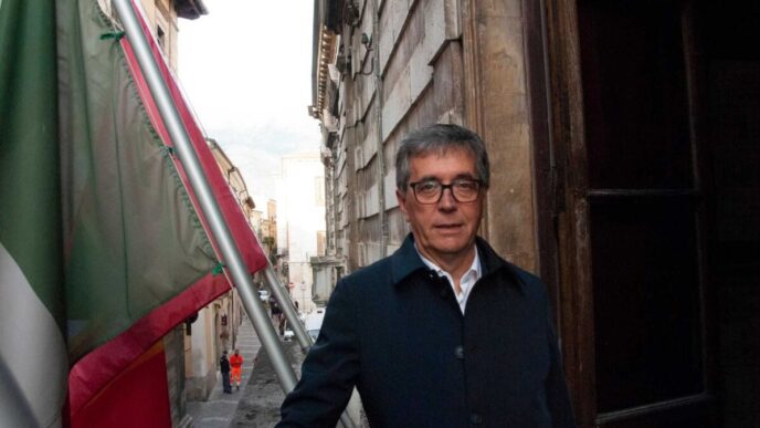 Crisi Politica A Sulmona3A Cons