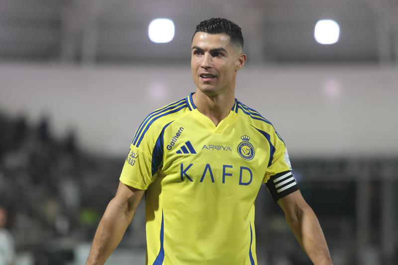 Cristiano Ronaldo Trionfa Ai G