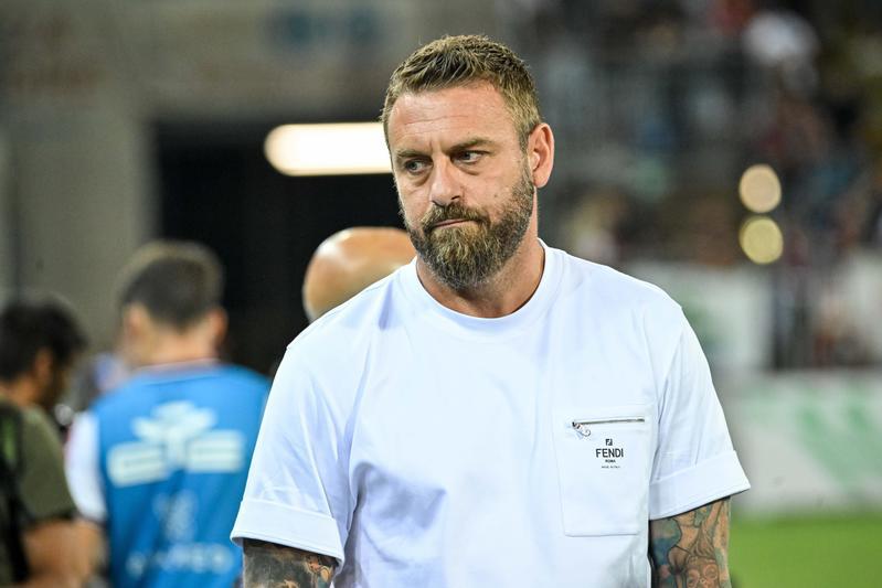 Daniele De Rossi Si Svela3A Tra