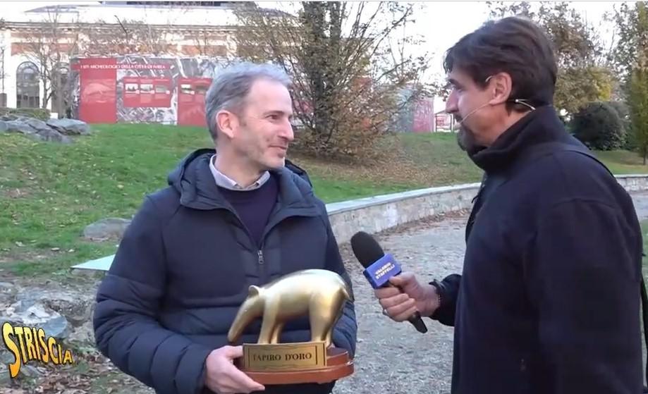 Davide Casaleggio Riceve Il Ta