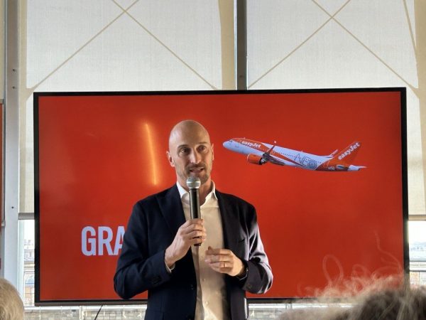 Easyjet Rafforza La Sua Presen