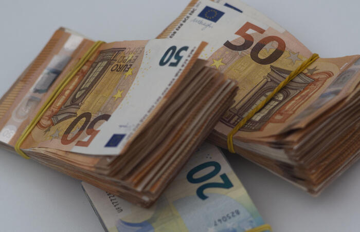 Elettricista Bengalese Trova 2