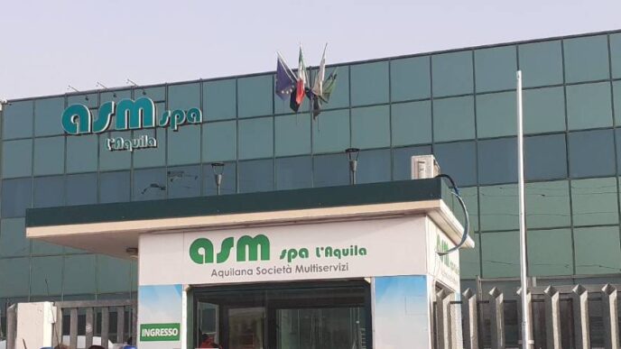 Emergenza Rifiuti Alle28099Aquila3A