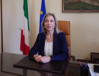 Ester Fedullo Assume La Prefet