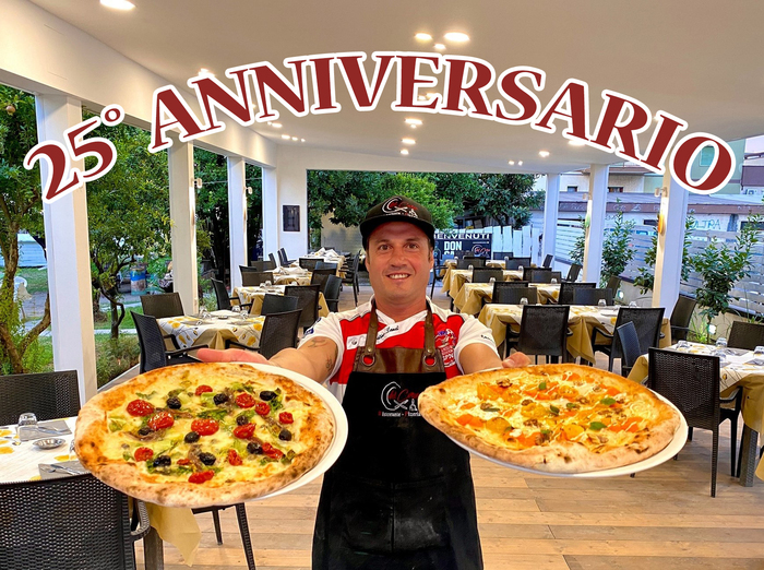 Festeggiamenti Per Il 25C2B0 Anni