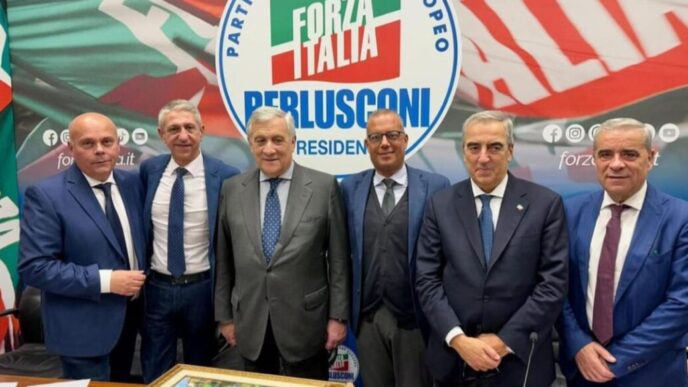 Forza Italia Chiude La Campagn