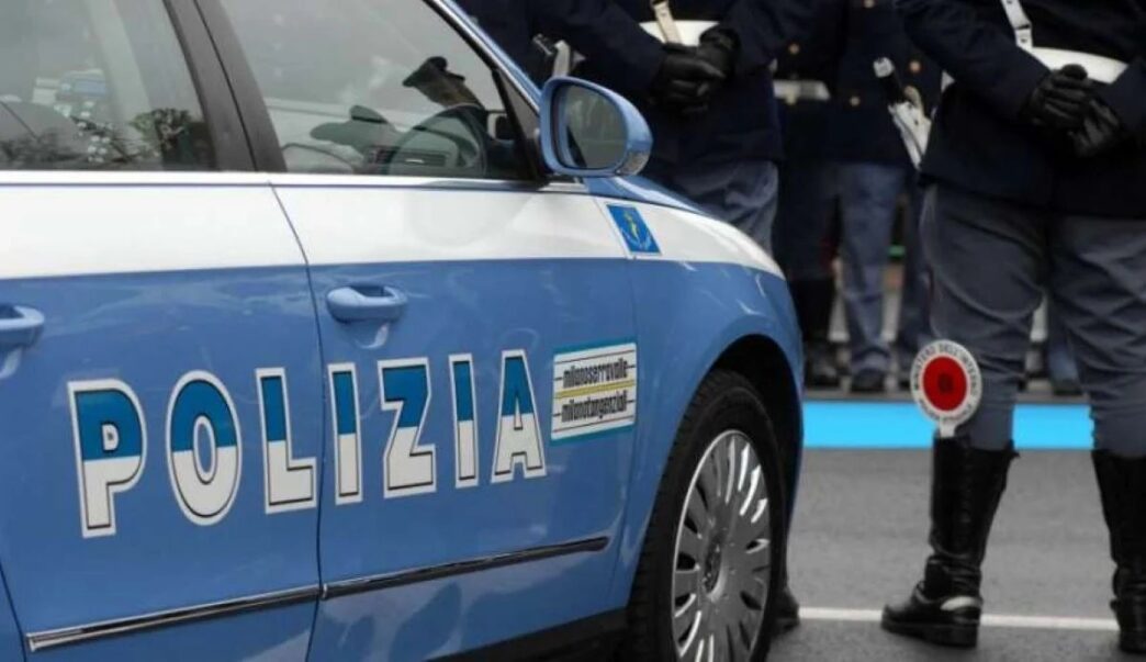 Forze Dell27Ordine Di Napoli Ar