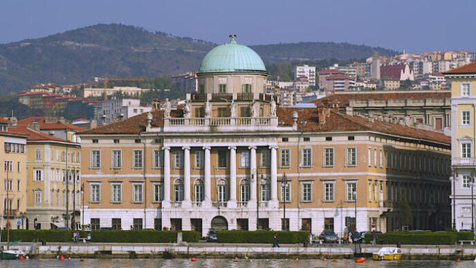 Generali Acquista Palazzo Carc