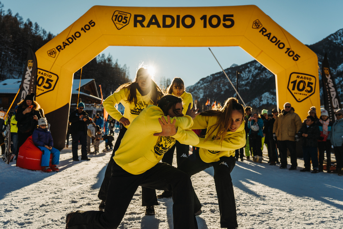 Golia E Radio 1053A Insieme Per