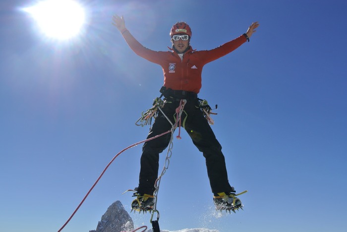 Identikit Delle28099Alpinista Moder