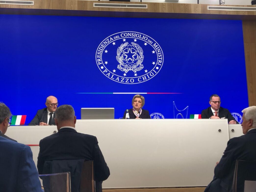 Il Siisl Si Apre A Cittadini E