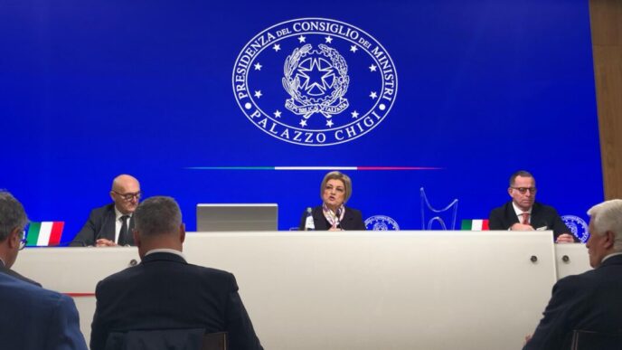 Il Siisl Si Apre A Cittadini E
