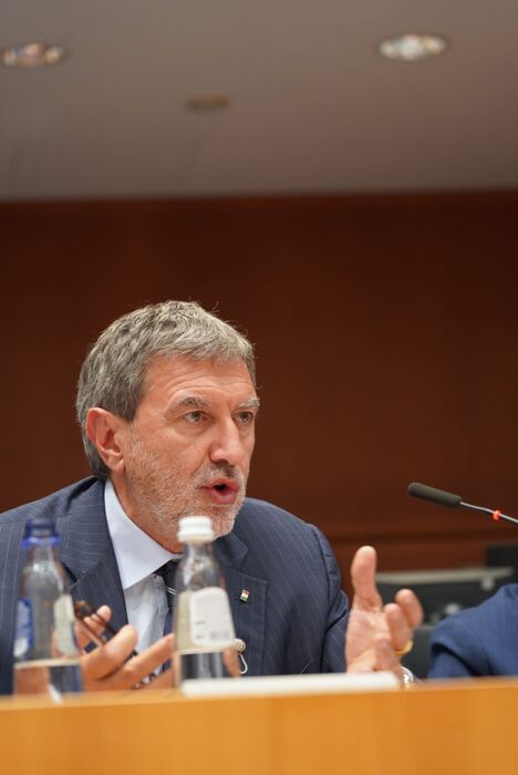 Il Bilancio Della Regione Abru