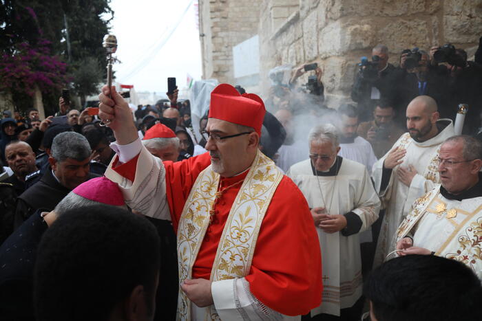 Il Cardinale Pizzaballa Visita