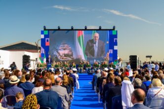 Inaugurazione Del 7C2B0 Villaggio