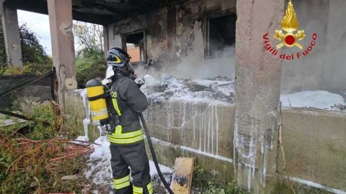 Incendio Devastante A Scafati3A