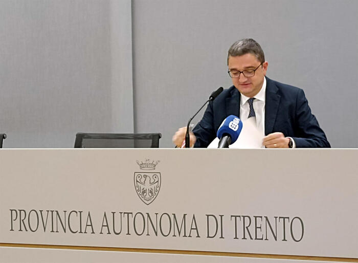 Inchiesta Sulla Politica Trent