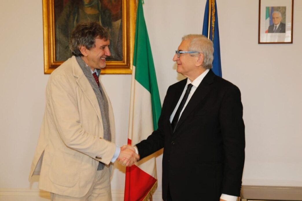 Incontro Tra Il Presidente Del