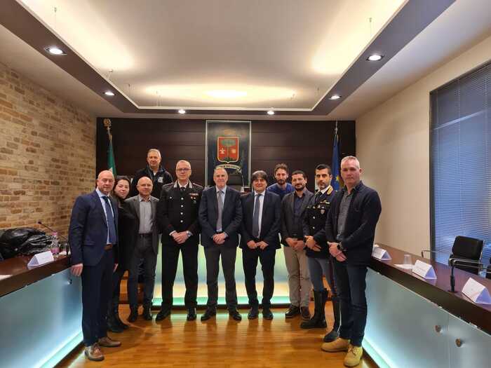 Incontro Tra Il Prefetto Di As