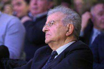 L27Asse Politico Di Fabrizio Ci