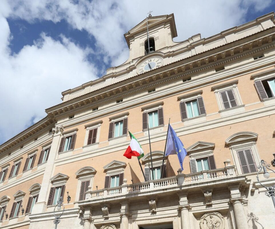 L27Emendamento Sugli Stipendi D