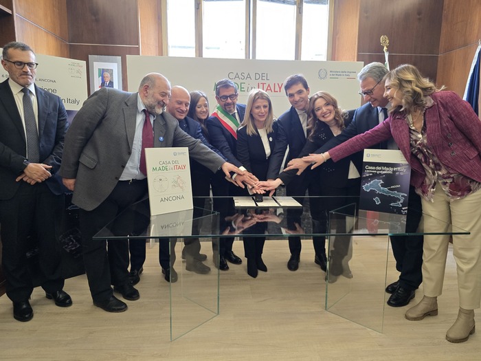 L27Inaugurazione Della Casa Del