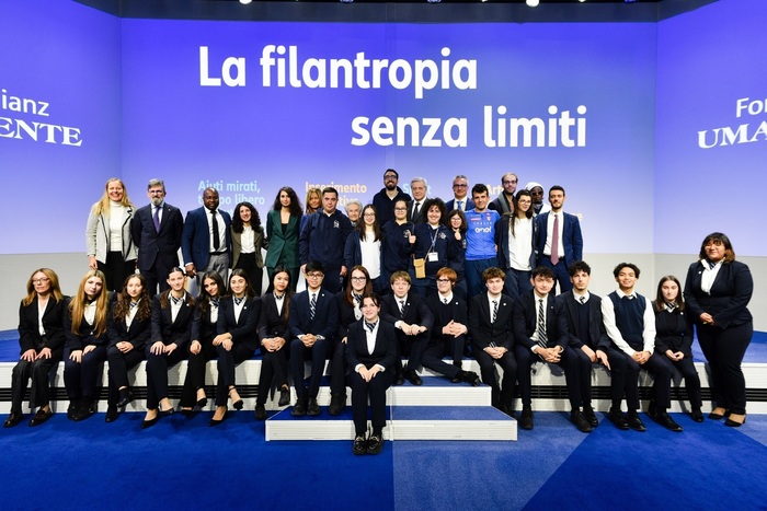 L27Inclusione Sociale Al Centro