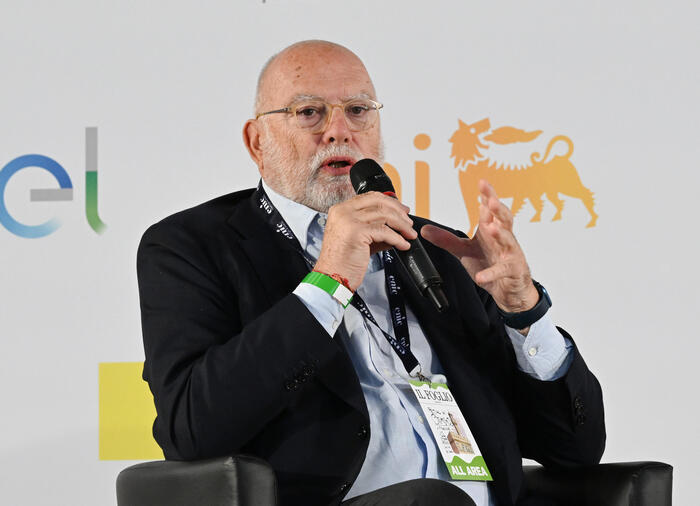 L27Industria Europea In Crisi3A