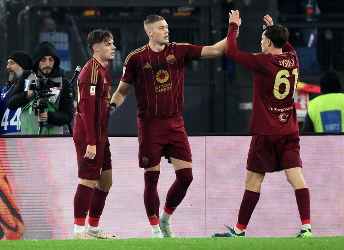 La Roma Trionfa Contro La Samp