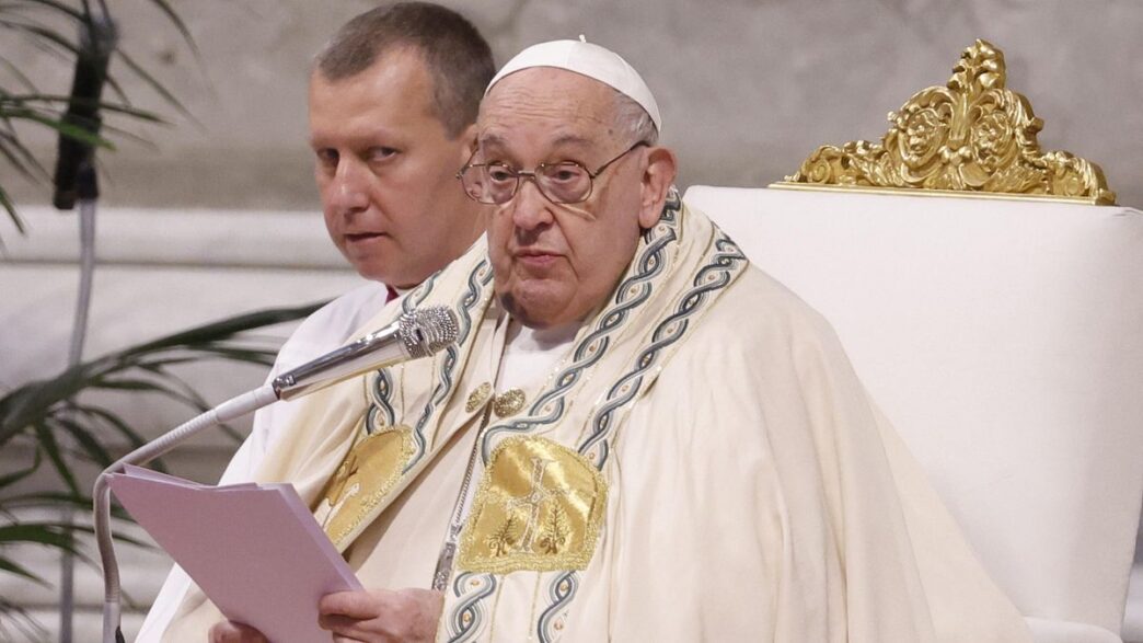 La Messa In San Pietro3A Papa F