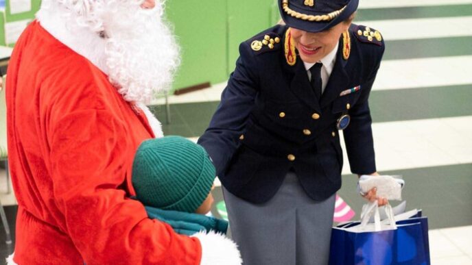 La Polizia Di Stato Porta Gioi