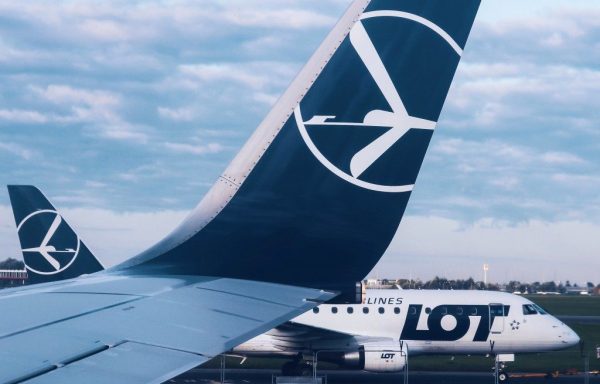 Lot Polish Airlines Espande Il