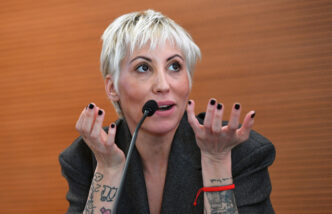 Malika Ayane Parla Delle28099Uso De