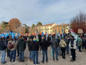 Manifesta Il Malcontento3A Lavo