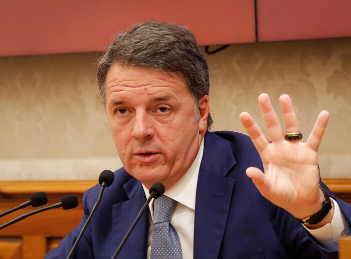 Matteo Renzi E La Fondazione O