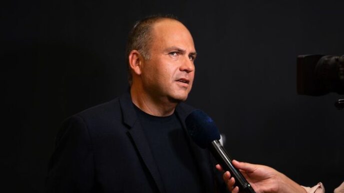 Max Rendina Assolto Dalle Accu