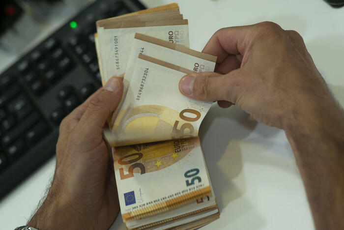 Mediocredito Centrale E Cassa
