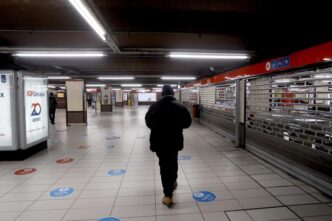 Milano2C Aggressione In Metropo